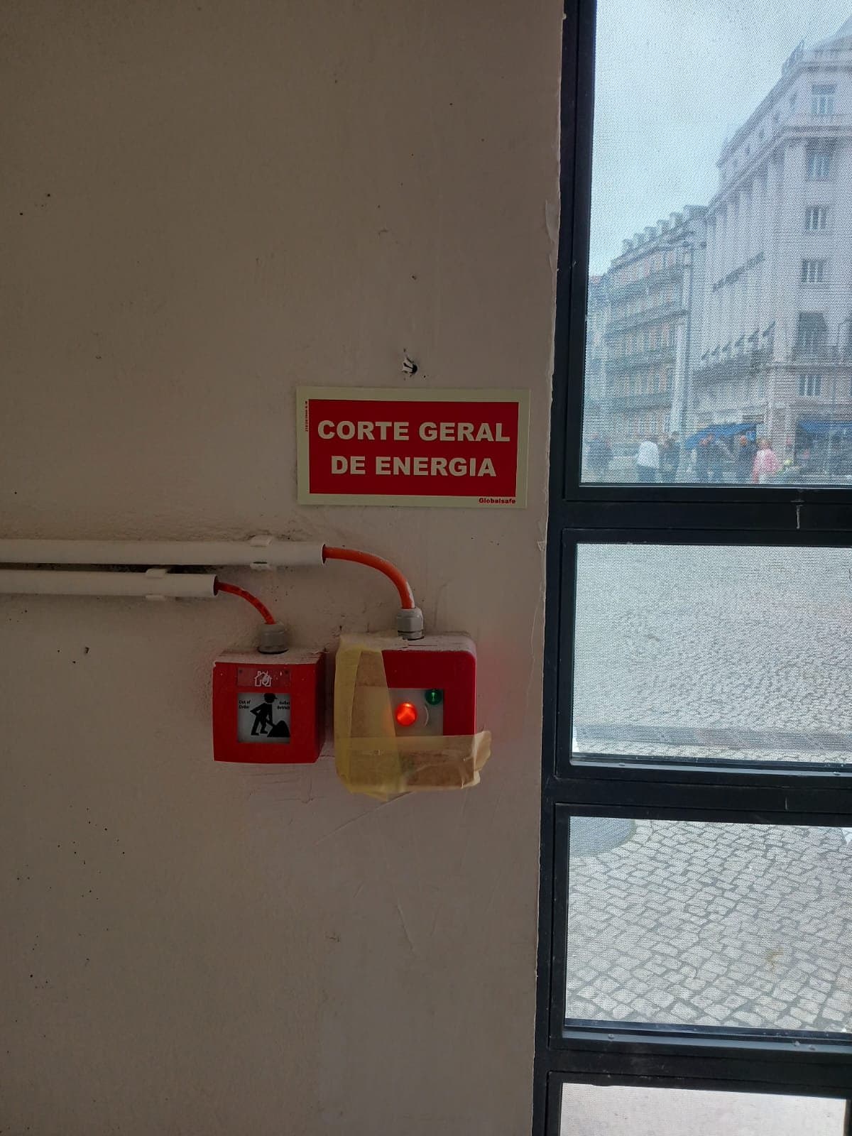 Corte geral de energia sinalizado