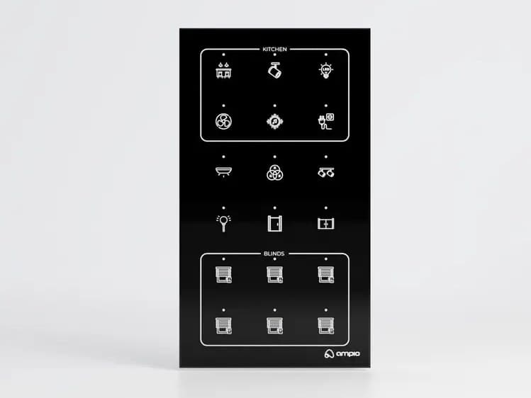 Painel de 18 teclas, cozinha e estores separados por grupos